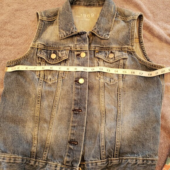 Gap Denim Vest - Picture 1 of 7